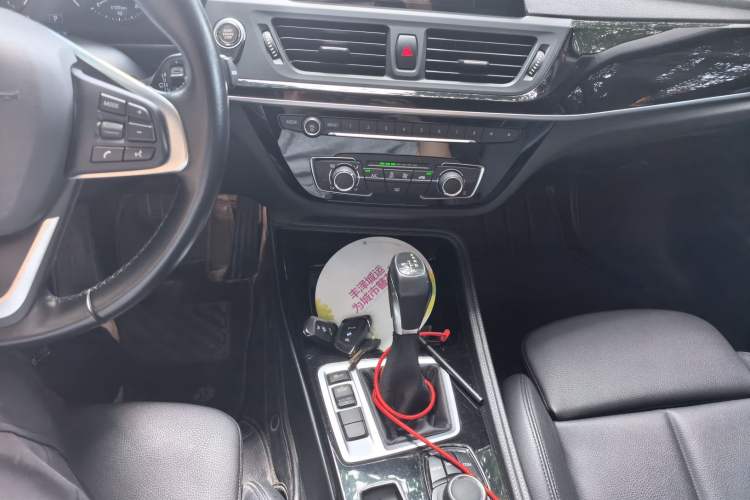 Used BMW 1 Series 2018 Facelifted 118i Sport Edition Audio And AC Panel