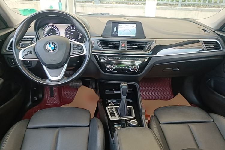 Used BMW 1 Series 2018 Facelifted 118i Sport Edition Center Console
