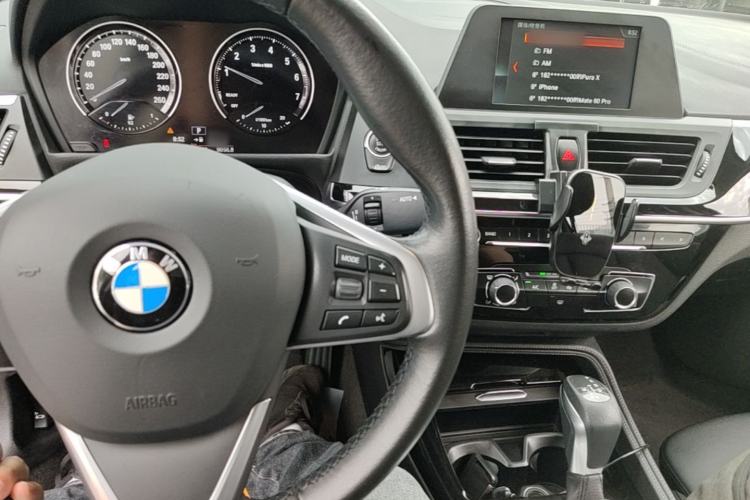 Used BMW 1 Series 2018 Facelifted 118i Sport Edition Center Console
