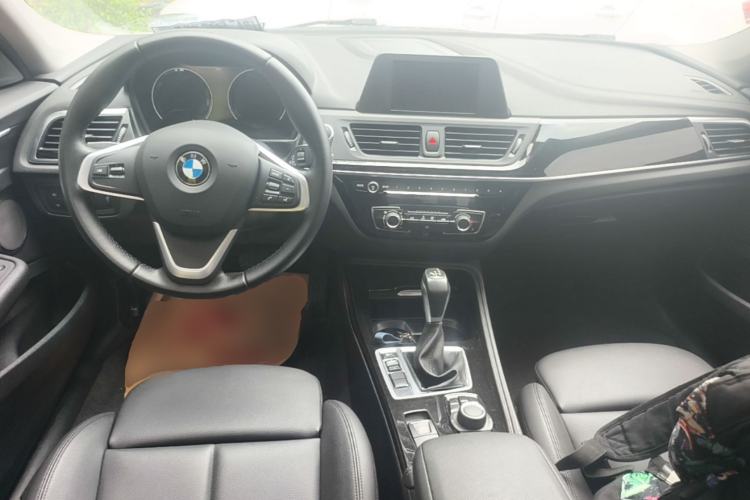 Used BMW 1 Series 2018 Facelifted 118i Sport Edition Center Console