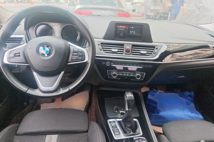 Used BMW 1 Series 2018 Facelifted 118i Sport Edition Center Console