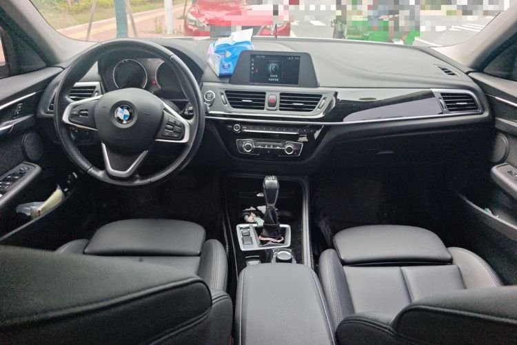 Used BMW 1 Series 2018 Facelifted 118i Sport Edition Center Console