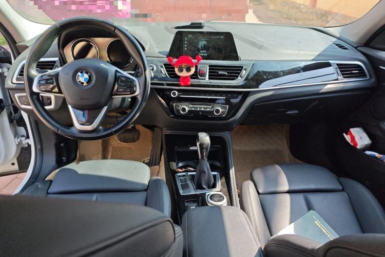 Used BMW 1 Series 2018 Facelifted 118i Sport Edition Center Console