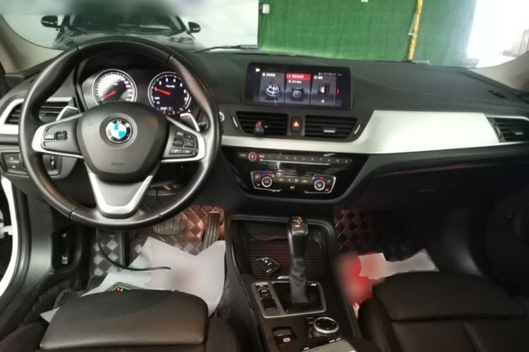 Used BMW 1 Series 2018 Restyled 120i Design Package Edition Center Console