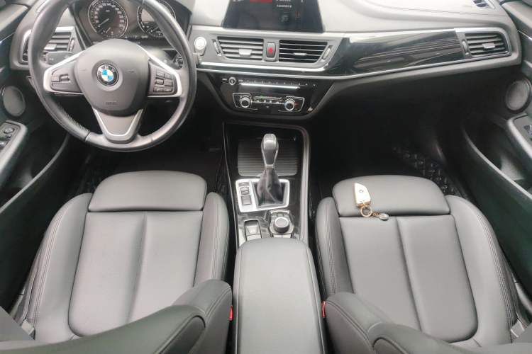 Used BMW 1 Series 2018 Facelifted 118i Sport Edition Center Console