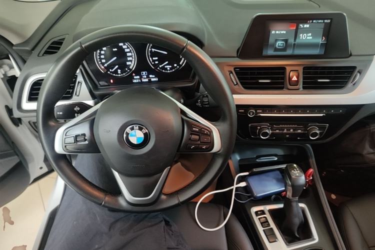 Used BMW 1 Series 2018 118i Fashion Model Center Console
