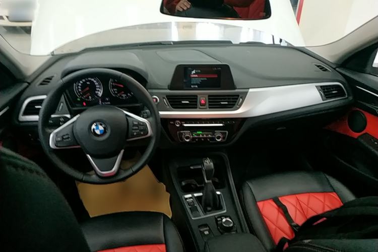 Used BMW 1 Series 2018 118i Fashion Model Center Console