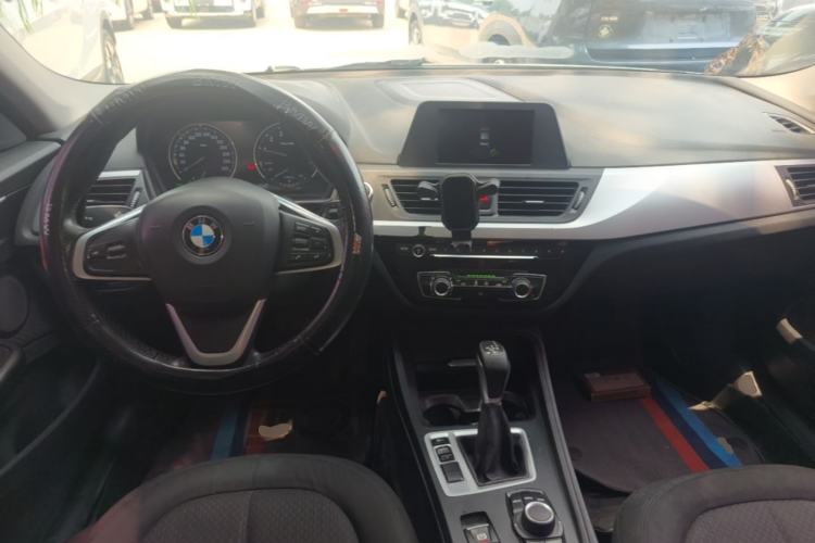 Used BMW 1 Series 2018 118i Fashion Model Center Console