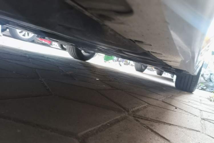 Used BMW 1 Series 2018 118i Sport Edition Chassis Front Left