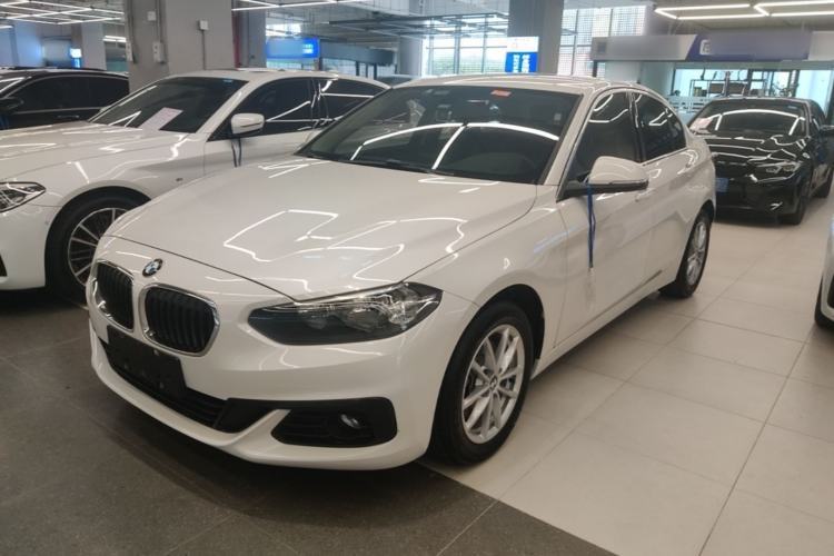 Used BMW 1 Series 2018 118i Fashion Model Guazi used car, China used car export, Used car for sale, Used cars, Cheapest cars for sale