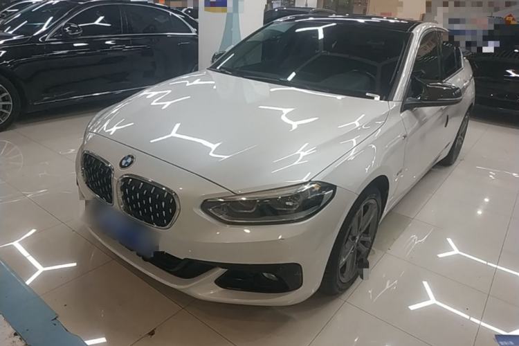 Used BMW 1 Series 2018 118i Sport Edition Guazi used car, China used car export, Used car for sale, Used cars, Cheapest cars for sale