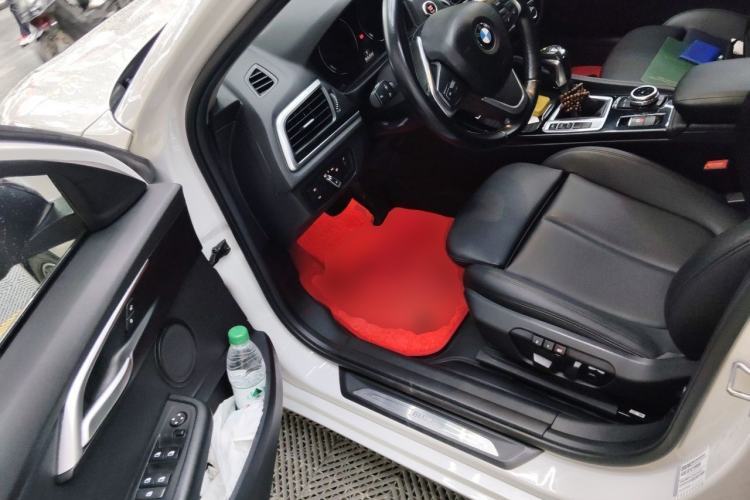 Used BMW 1 Series 2018 118i Sport Edition Driver Seat