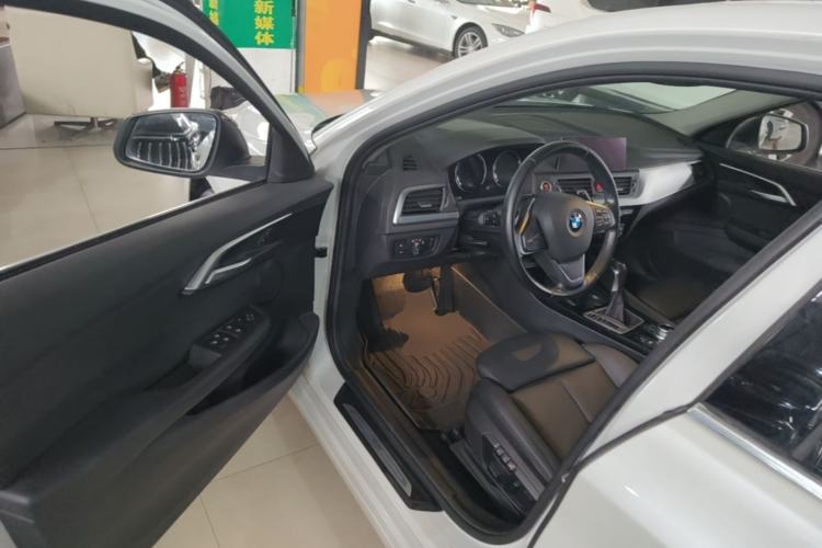 Used BMW 1 Series 2018 120i Design Package Model Driver Seat