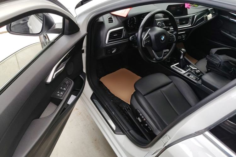 Used BMW 1 Series 2018 Facelifted 118i Sport Edition Driver Seat
