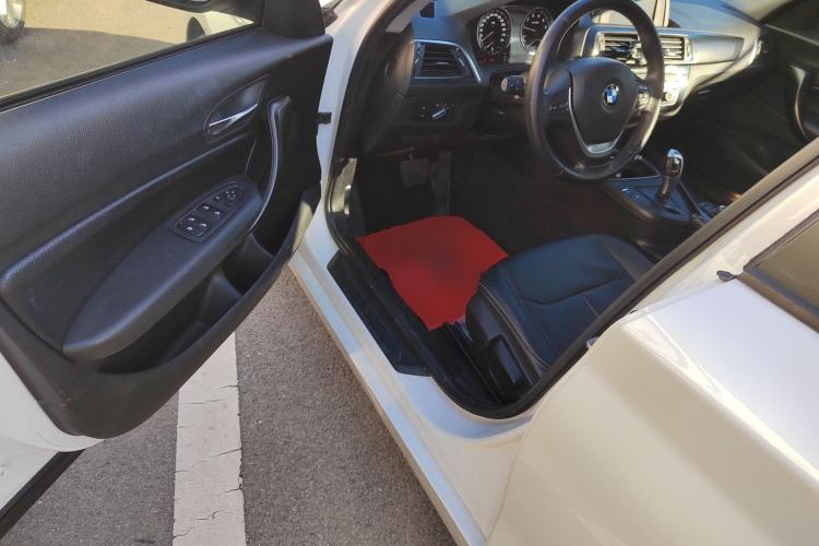 Used BMW 1 Series 2018 118i Leading Model Driver Seat