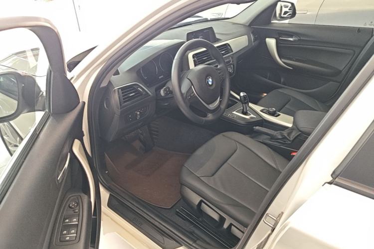 Used BMW 1 Series 2018 118i Leading Model Driver Seat