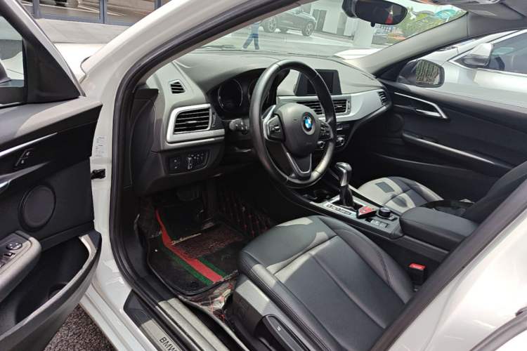 Used BMW 1 Series 2018 118i Fashion Model Driver Seat