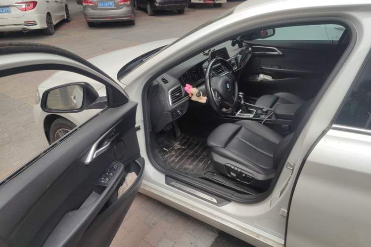 Used BMW 1 Series 2018 Facelifted 118i Sport Edition Driver Seat