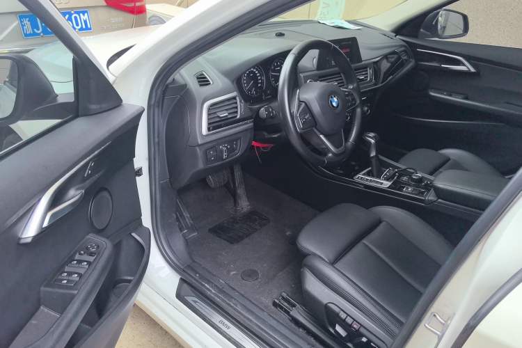 Used BMW 1 Series 2018 Facelifted 118i Sport Edition Driver Seat