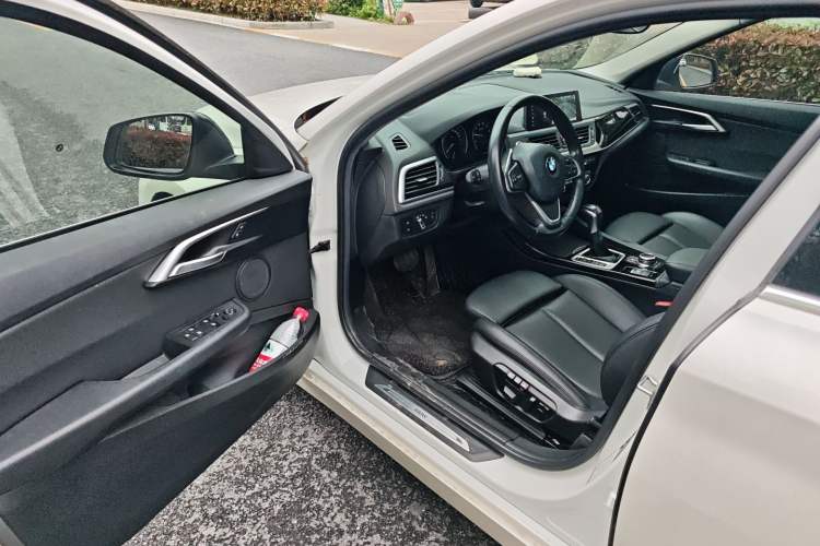 Used BMW 1 Series 2018 Facelifted 118i Design Package Edition Driver Seat