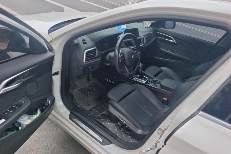 Used BMW 1 Series 2018 Facelifted 118i Sport Edition Driver Seat