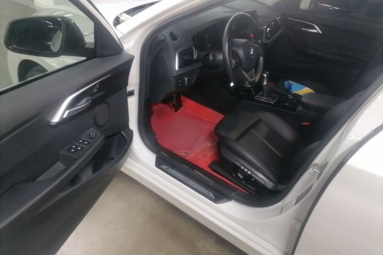 Used BMW 1 Series 2018 Facelifted 118i Sport Edition Driver Seat
