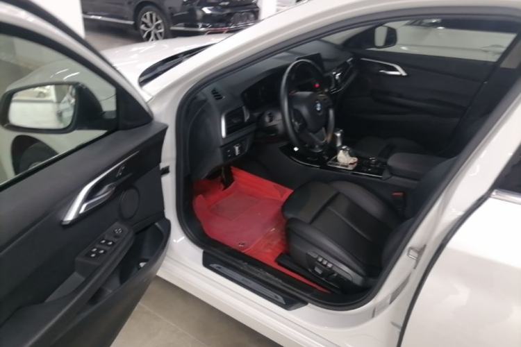 Used BMW 1 Series 2018 Facelifted 118i Sport Edition Driver Seat