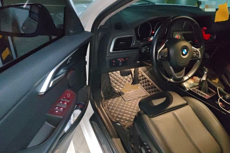 Used BMW 1 Series 2018 118i Sport Edition Driver Seat