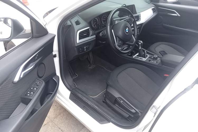 Used BMW 1 Series 2018 118i Fashion Model Driver Seat