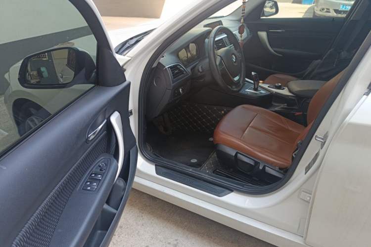 Used BMW 1 Series 2018 118i Leading Model Driver Seat