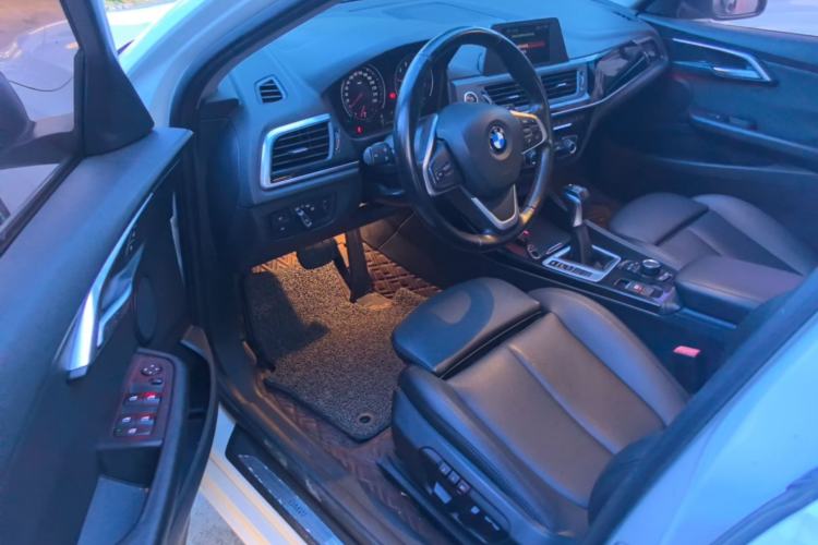 Used BMW 1 Series 2018 118i Sport Edition Driver Seat