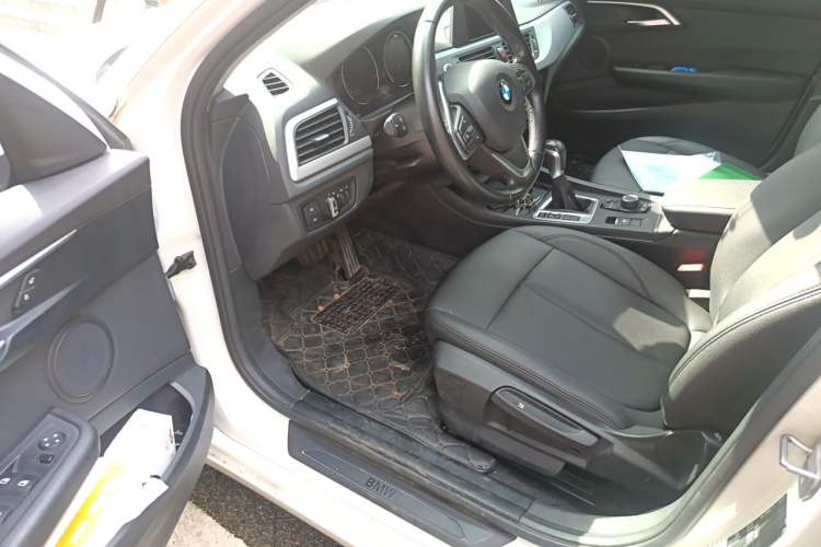 Used BMW 1 Series 2018 118i Fashion Model Driver Seat