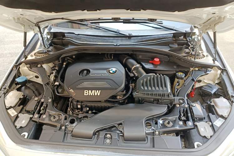 Used BMW 1 Series 2018 118i Sport Edition Engine Bay