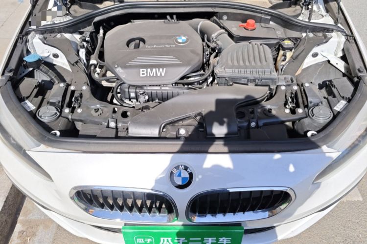 Used BMW 1 Series 2018 118i Fashion Model Engine Bay