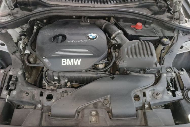 Used BMW 1 Series 2018 118i Fashion Model Engine Bay