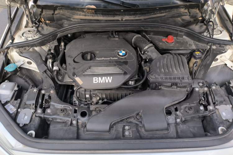 Used BMW 1 Series 2018 118i Sport Edition Engine Bay