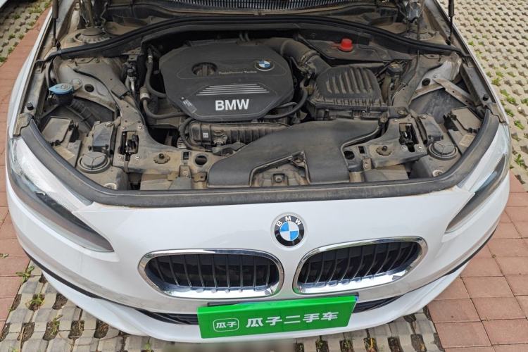 Used BMW 1 Series 2018 118i Fashion Model Engine Bay