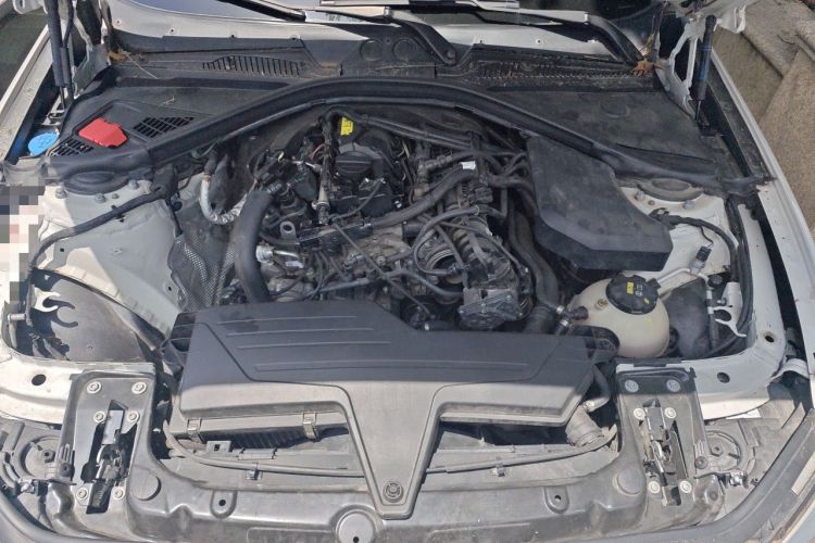 Used BMW 1 Series 2018 118i Leading Model Engine Bay