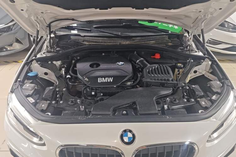 Used BMW 1 Series 2018 118i Sport Edition Engine Bay