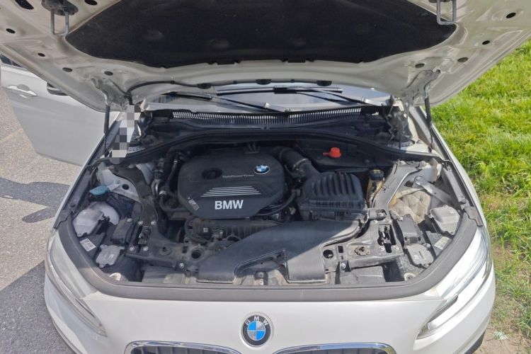 Used BMW 1 Series 2018 118i Sport Edition Engine Bay