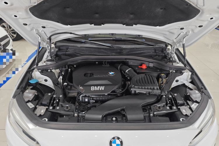 Used BMW 1 Series 2018 118i Sport Edition Engine Bay