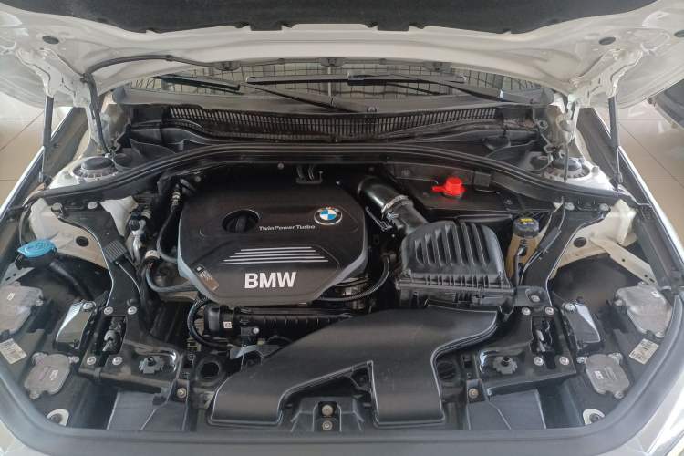 Used BMW 1 Series 2018 118i Sport Edition Engine Bay