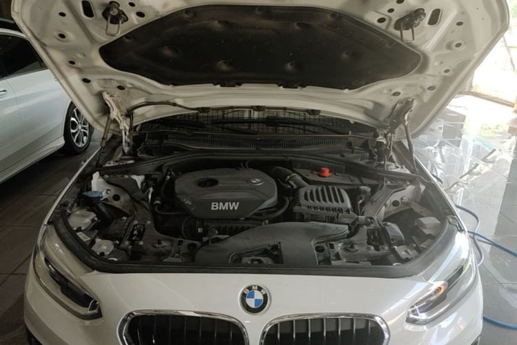Used BMW 1 Series 2018 118i Sport Edition Engine Bay