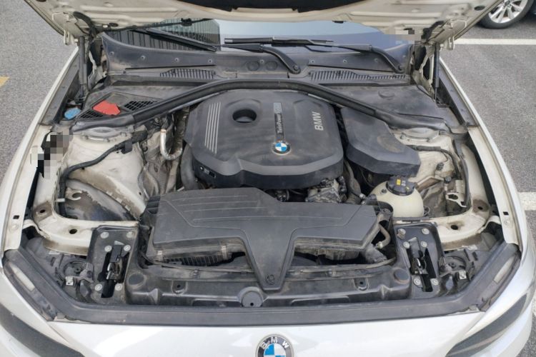 Used BMW 1 Series 2018 118i Leading Model Engine Bay