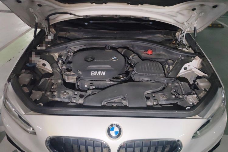 Used BMW 1 Series 2018 118i Sport Edition Engine Bay