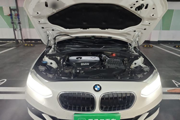 Used BMW 1 Series 2018 118i Sport Edition Engine Bay