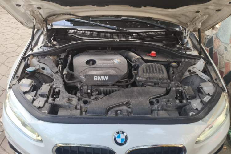Used BMW 1 Series 2018 118i Sport Edition Engine Bay