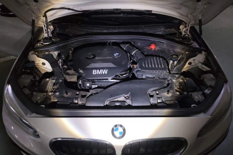 Used BMW 1 Series 2018 118i Sport Edition Engine Bay