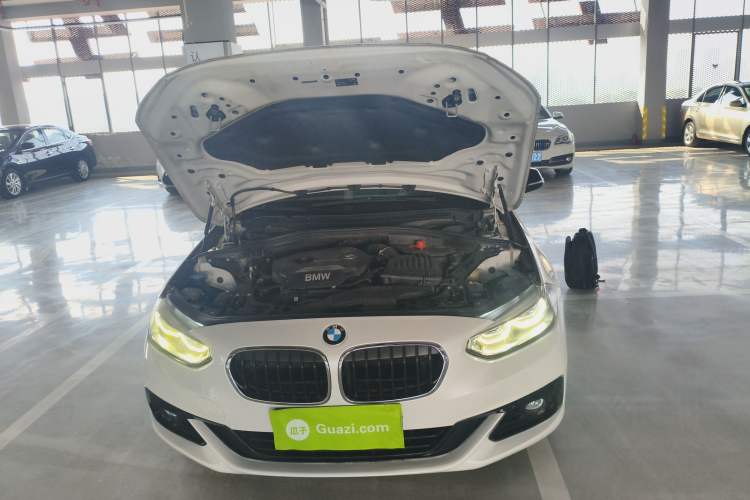 Used BMW 1 Series 2018 118i Sport Edition Engine Bay