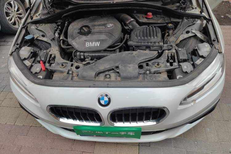 Used BMW 1 Series 2018 Facelifted 118i Sport Edition Engine Bay